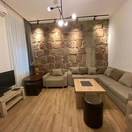 Nice Loft On Uznadze Street Tiflis Exterior foto